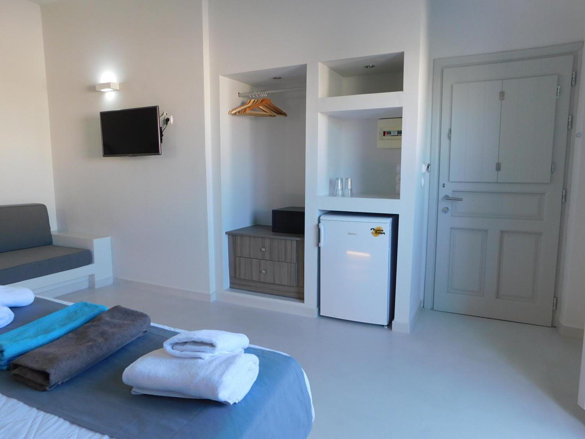 Perissa Beachfront Rooms Exterior foto