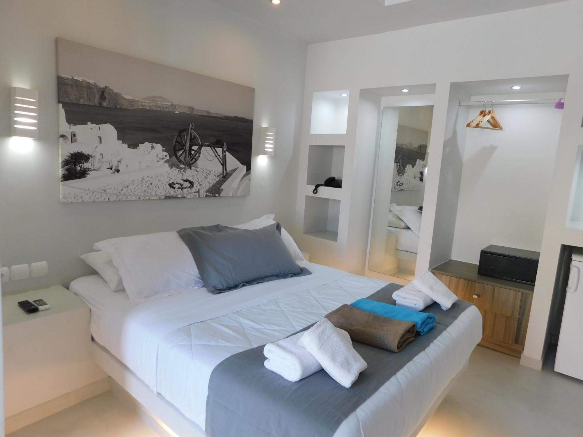 Perissa Beachfront Rooms Exterior foto