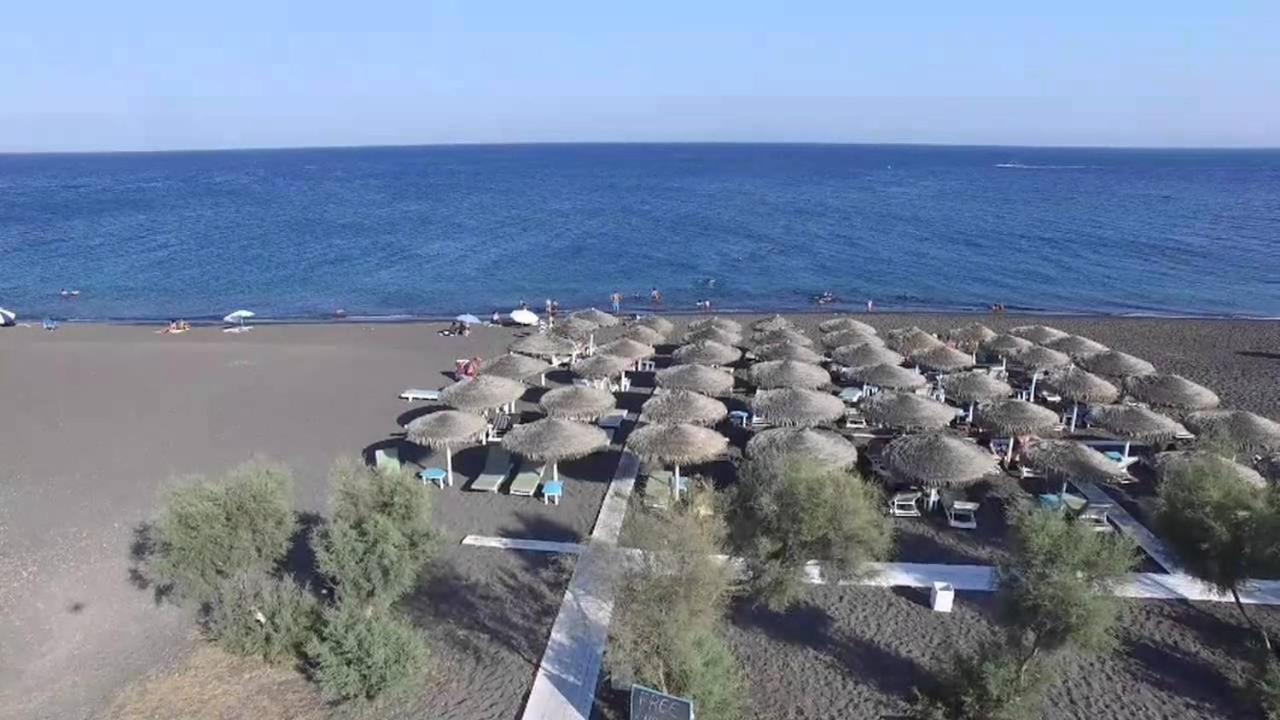 Perissa Beachfront Rooms Exterior foto