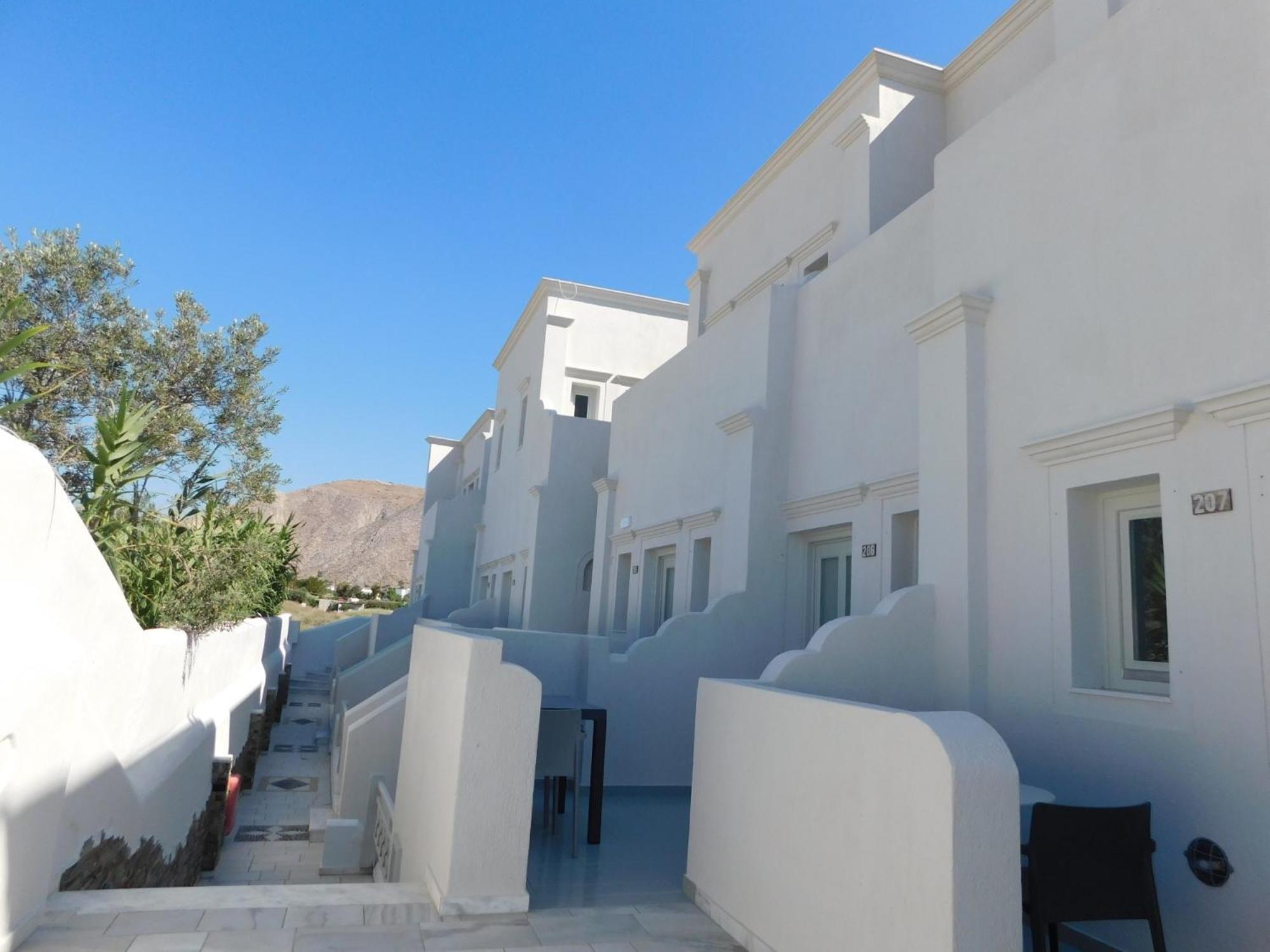 Perissa Beachfront Rooms Exterior foto