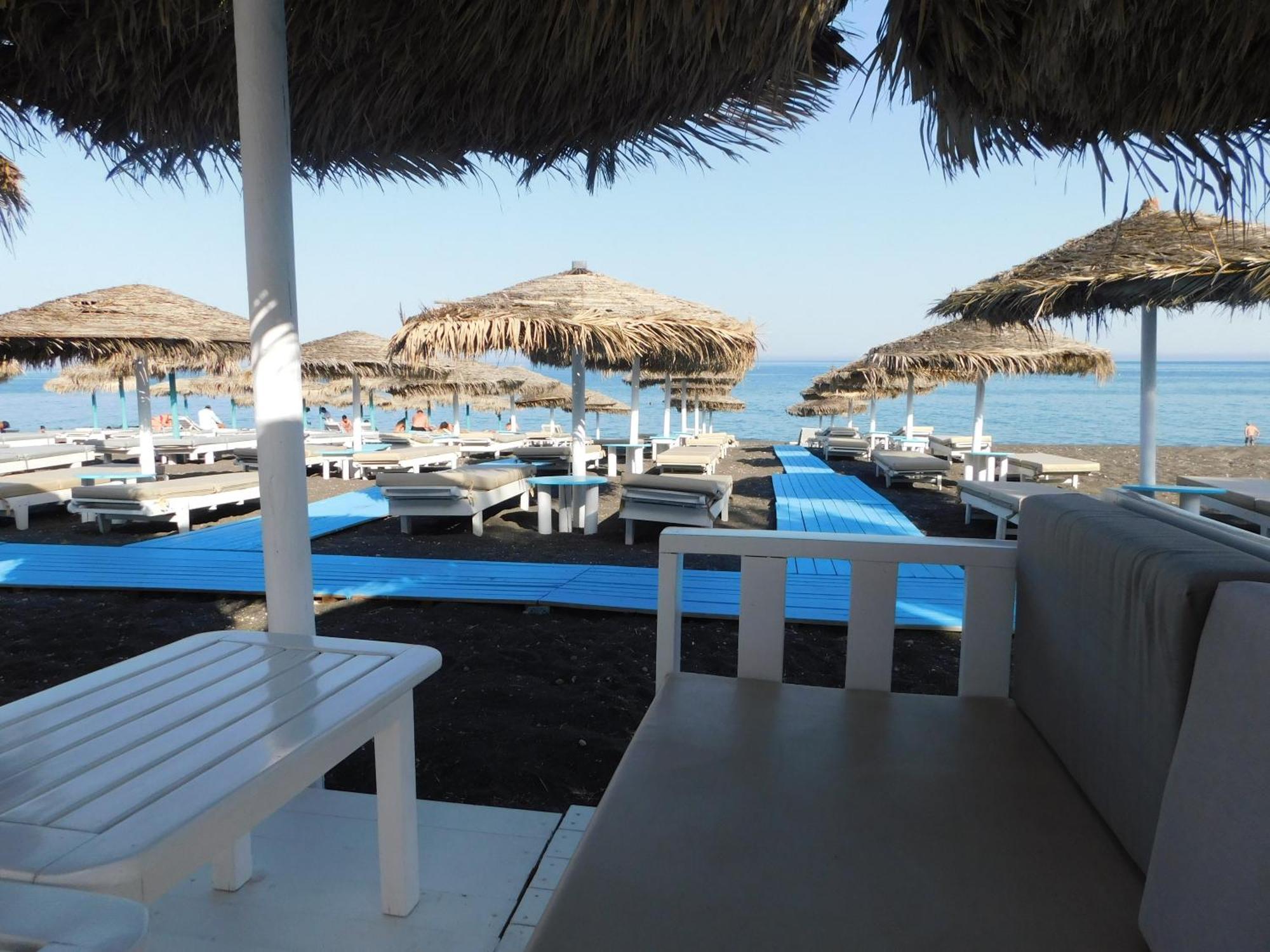Perissa Beachfront Rooms Exterior foto